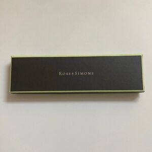 Ross + Simons box